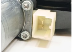 Recambio de elevalunas delantero derecho para skoda superb iii (3v3) 2.0 tdi referencia OEM IAM 3V0837462A  0130822716 2