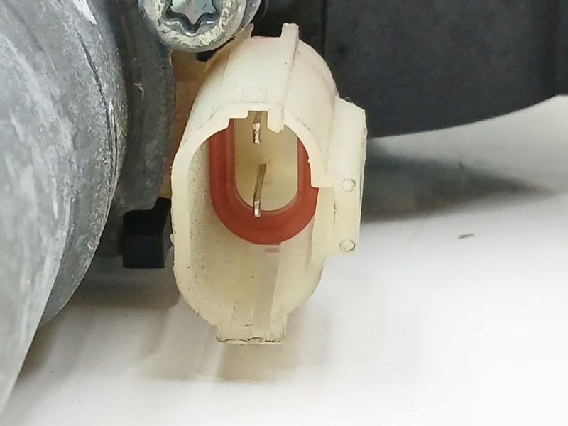 Recambio de elevalunas delantero derecho para hyundai i20 i (pb, pbt) 1.2 referencia OEM IAM 82402C7010  