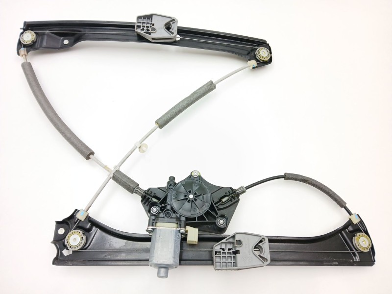 Recambio de elevalunas delantero izquierdo para skoda superb iii (3v3) 2.0 tdi referencia OEM IAM 3V0837461A  0130822717