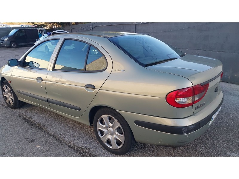 renault megane i classic (la0/1_) del año 2001