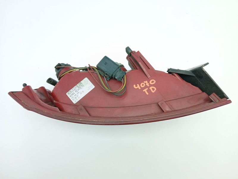 Recambio de piloto trasero derecho para audi a5 (8t3) 3.0 tdi quattro referencia OEM IAM 8T0945096  