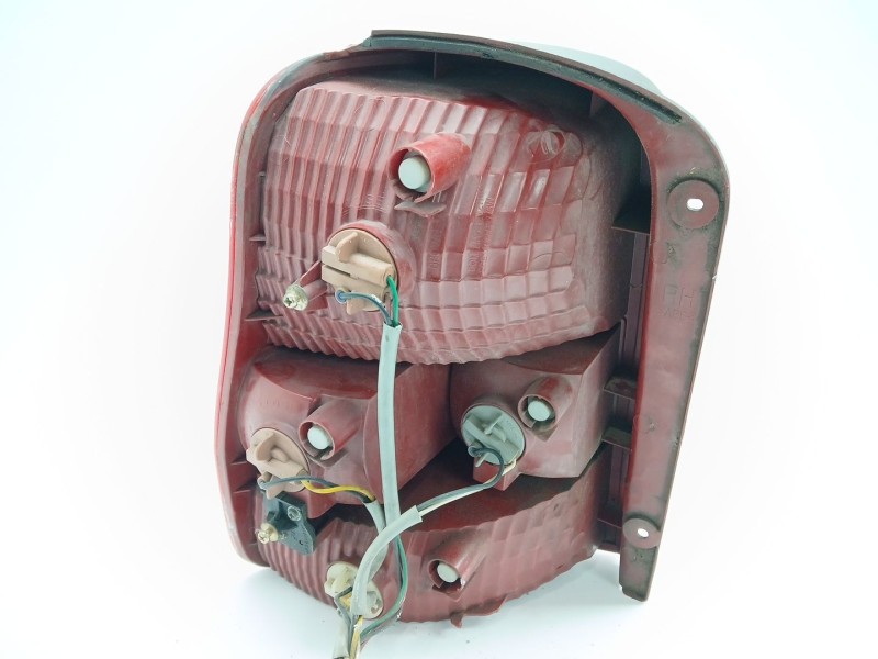 Recambio de piloto trasero derecho para kia carnival ii (gq) 2.9 crdi referencia OEM IAM 3K54A51150  