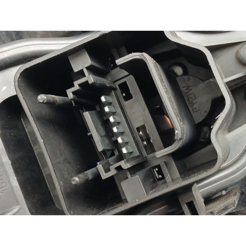 Recambio de piloto trasero derecho para renault scénic ii (jm0/1_) 1.5 dci (jm1e, jm16) referencia OEM IAM 8200493375  