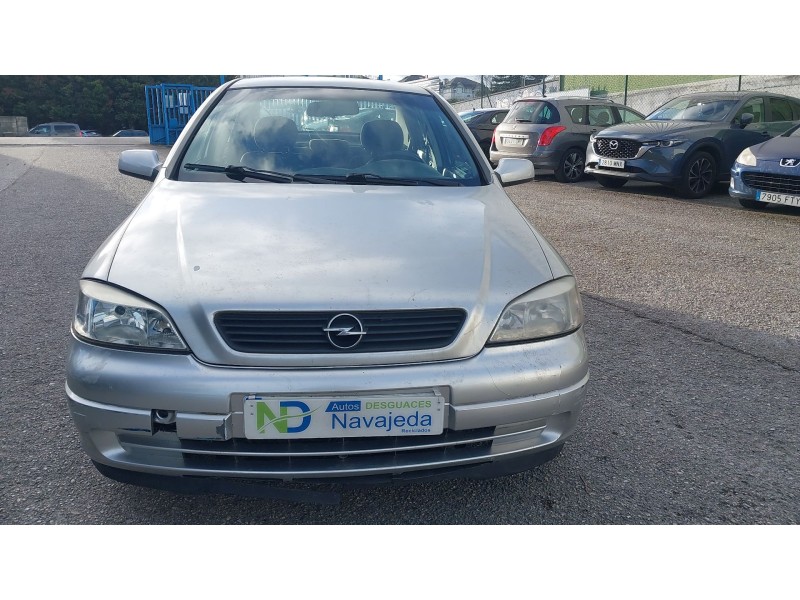 opel astra g sedán (t98) del año 1999