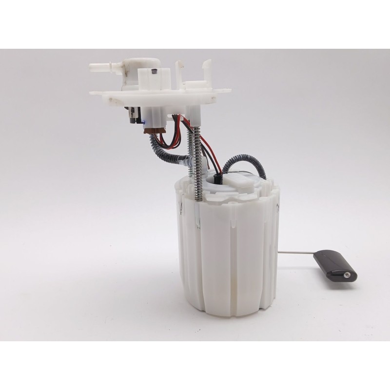 Recambio de bomba combustible para hyundai kona furgoneta/suv (os, ose, osi) 1.6 gdi hybrid referencia OEM IAM 31110DF100  