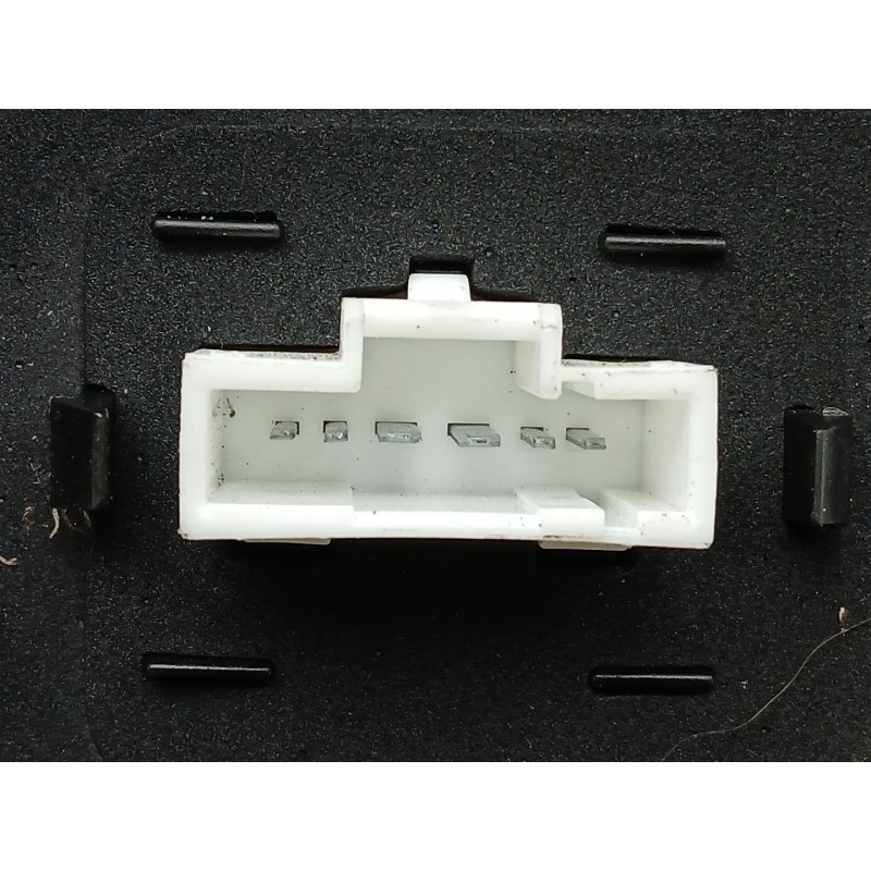 Recambio de piloto trasero izquierdo para citroën c3 ii (sc_) 1.2 vti 82 referencia OEM IAM 9803928880  