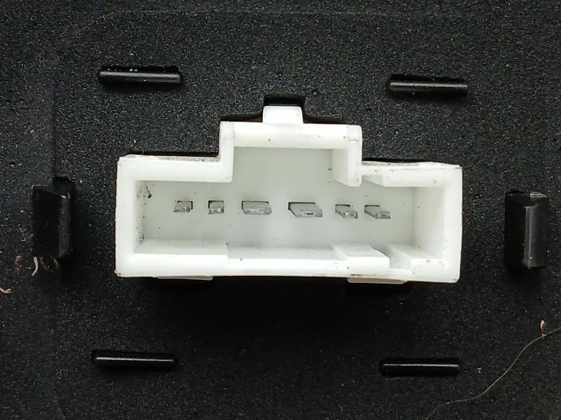 Recambio de piloto trasero izquierdo para citroën c3 ii (sc_) 1.2 vti 82 referencia OEM IAM 9803928880  