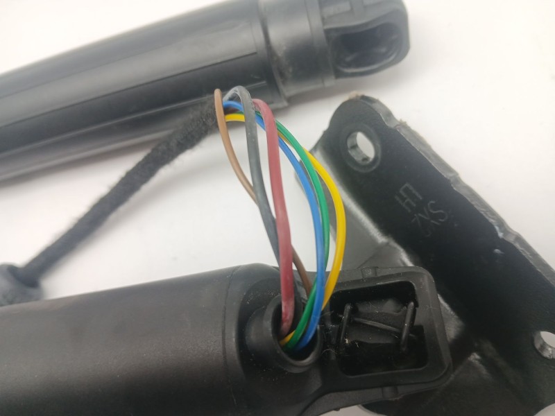 Recambio de amortiguadores maletero / porton para hyundai kona furgoneta/suv (os, ose, osi) 1.6 gdi hybrid referencia OEM IAM 81