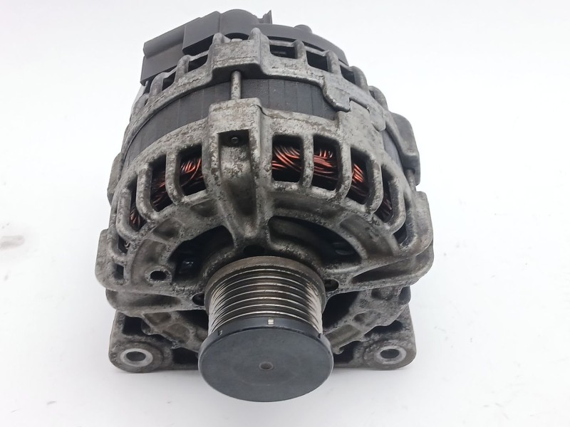 Recambio de alternador para renault kadjar (ha_, hl_) 1.6 dci 130 referencia OEM IAM 231004BE0B  