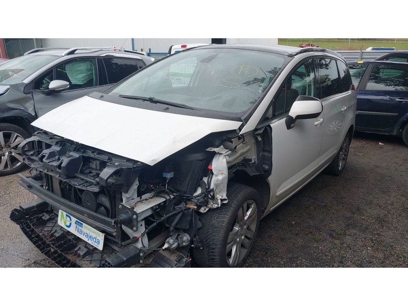 peugeot 5008 (0u_, 0e_) del año 2015