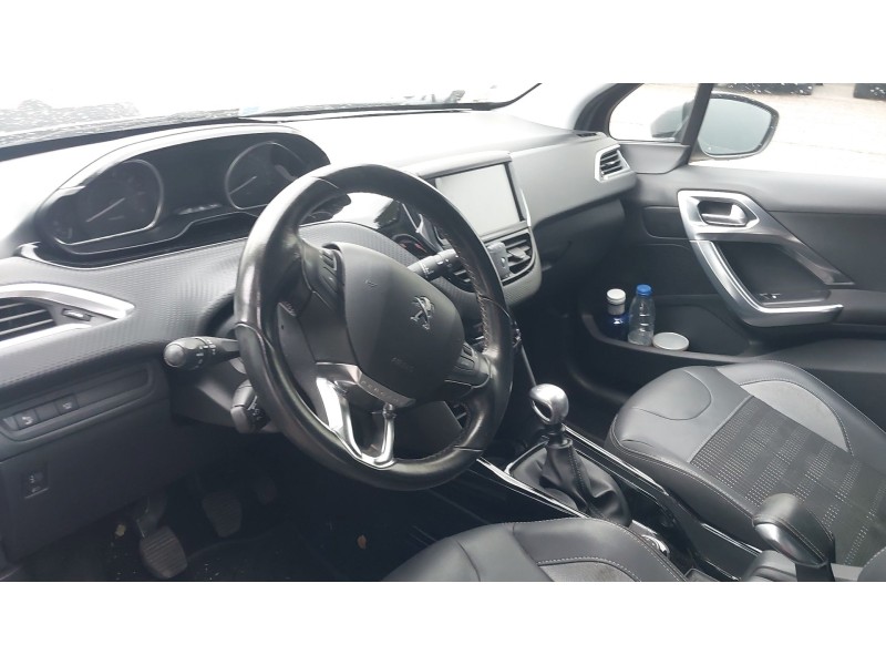 peugeot 2008 i (cu_) del año 2018