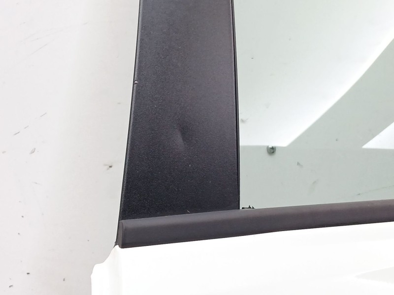 Recambio de puerta trasera izquierda para opel corsa e selective referencia OEM IAM 124488  