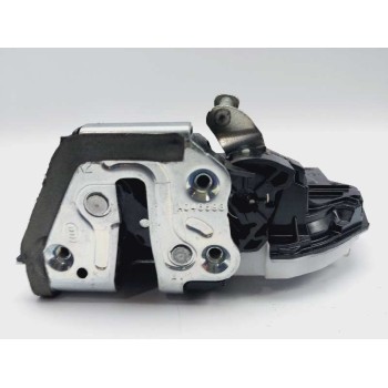 CERRADURA PUERTA TRASERA DERECHA 6905048060 