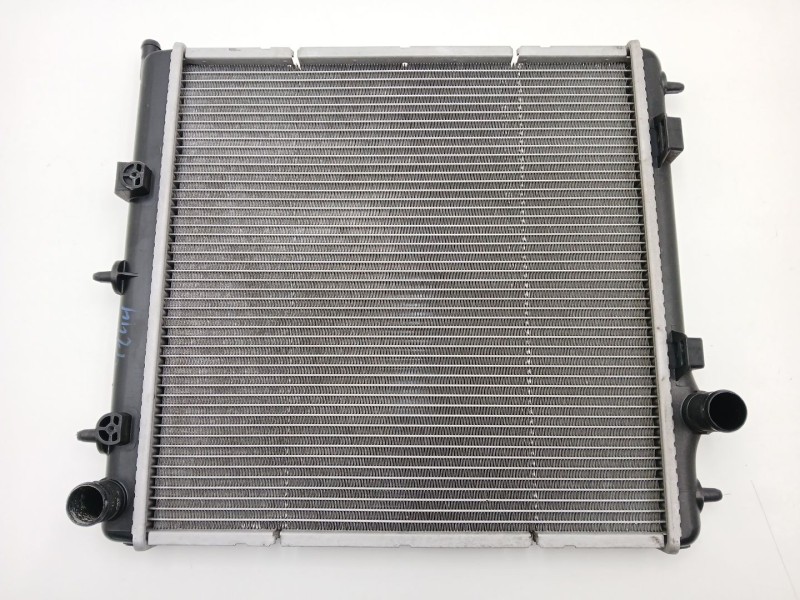 Recambio de radiador agua para peugeot 208 i (ca_, cc_) 1.2 vti 82 referencia OEM IAM 9684522780 886160000 