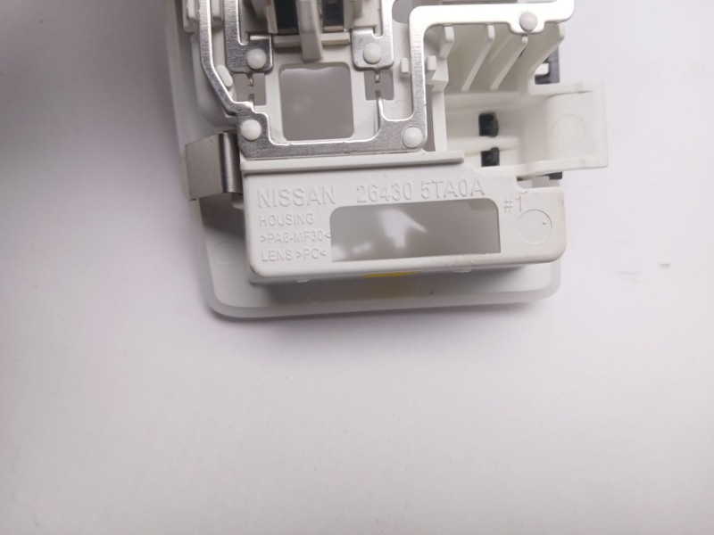 Recambio de luz interior para nissan micra v (k14) 1.0 referencia OEM IAM 264305TA0A  
