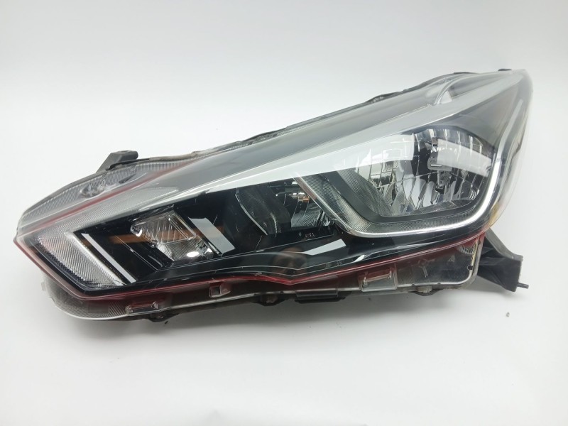 Recambio de faro izquierdo para nissan micra v (k14) 1.0 referencia OEM IAM 260605FA0A  