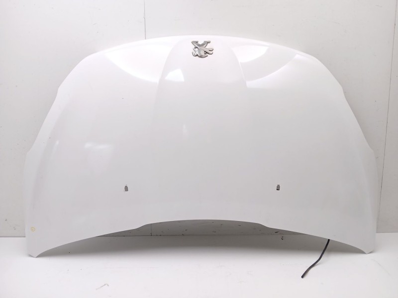 Recambio de capot para peugeot 208 i (ca_, cc_) 1.2 vti 82 referencia OEM IAM   