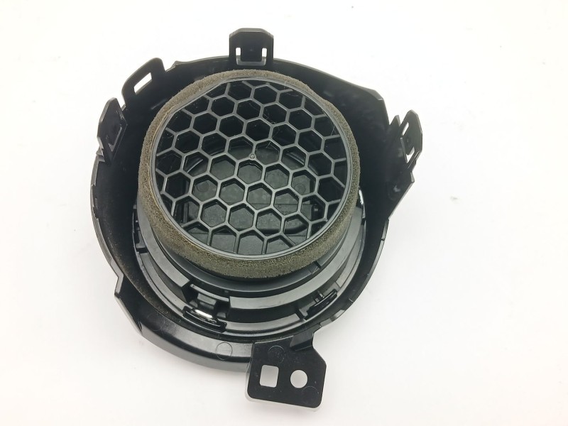 Recambio de rejilla aireadora para nissan micra v (k14) 1.0 referencia OEM IAM 687655FA0A  