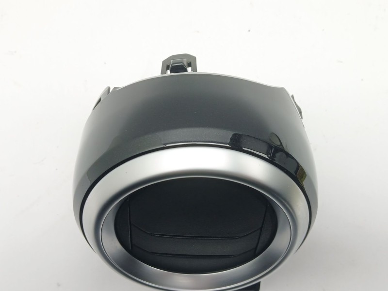 Recambio de rejilla aireadora para nissan micra v (k14) 1.0 referencia OEM IAM 687655FA0A 687535FA0A 