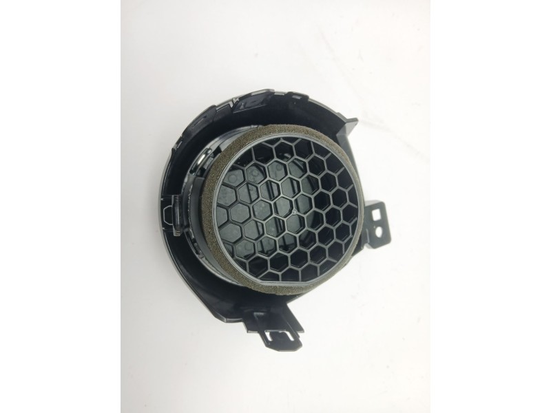 Recambio de rejilla aireadora para nissan micra v (k14) 1.0 referencia OEM IAM 687655FA0A 687535FA0A 