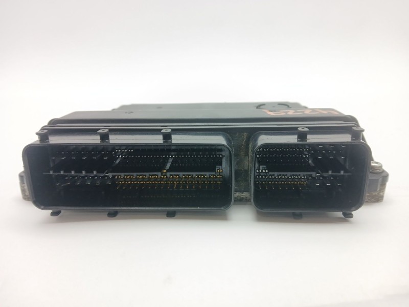 Recambio de centralita motor uce para toyota verso (_r2_) 1.6 (zgr20_) referencia OEM IAM 896610F360  