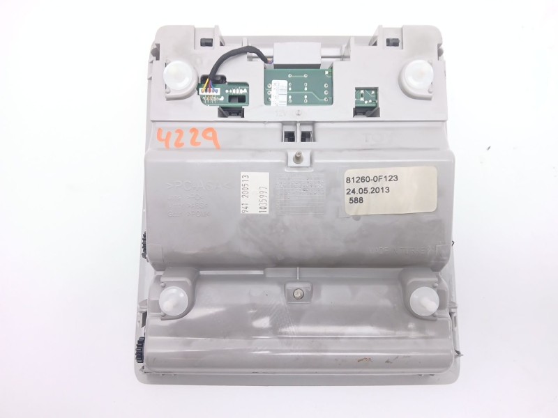 Recambio de luz interior para toyota verso (_r2_) 1.6 (zgr20_) referencia OEM IAM 812600F123  