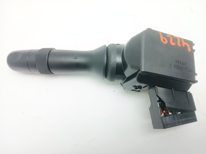 Recambio de mando limpia para toyota verso (_r2_) 1.6 (zgr20_) referencia OEM IAM 17F381  