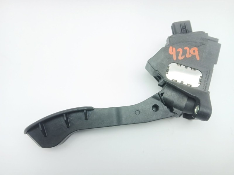 Recambio de potenciometro pedal para toyota verso (_r2_) 1.6 (zgr20_) referencia OEM IAM 7811002022  