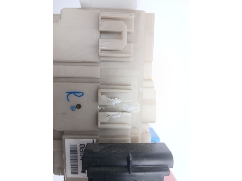 Recambio de caja reles / fusibles para toyota verso (_r2_) 1.6 (zgr20_) referencia OEM IAM 011713D04 350913D04 