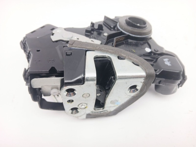 Recambio de cerradura puerta delantera derecha para toyota verso (_r2_) 1.6 (zgr20_) referencia OEM IAM 6903002230  