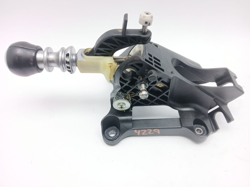 Recambio de palanca cambio para toyota verso (_r2_) 1.6 (zgr20_) referencia OEM IAM 335300F020  