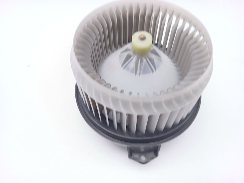 Recambio de motor calefaccion para toyota verso (_r2_) 1.6 (zgr20_) referencia OEM IAM AV2727008104  