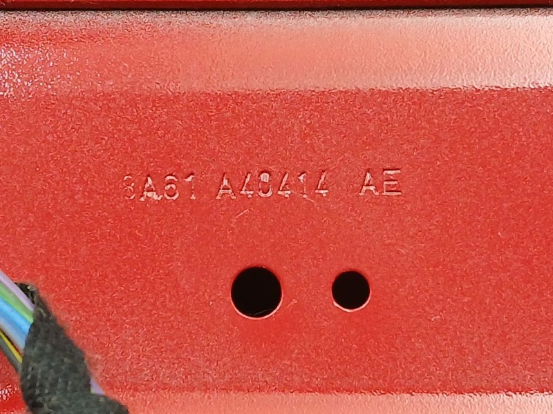 Recambio de porton trasero para ford fiesta (cb1) titanium referencia OEM IAM 8A61A40414AE  