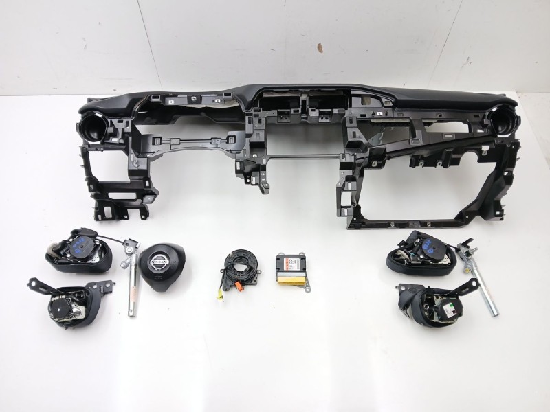 Recambio de kit airbag para nissan micra v (k14) 1.0 referencia OEM IAM 682005FA4A 635482200E 988205FB0C