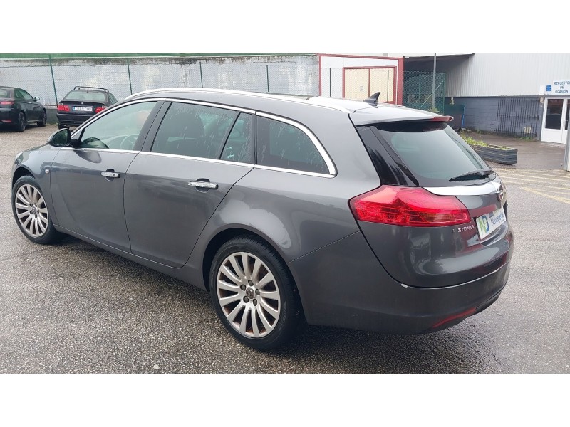 opel insignia a (g09) del año 2011