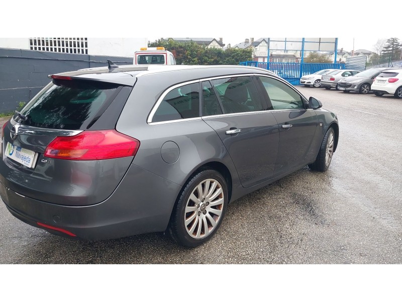 opel insignia a (g09) del año 2011