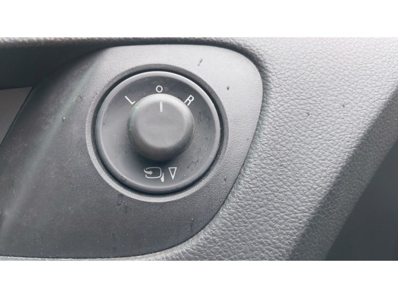 opel insignia a (g09) del año 2011