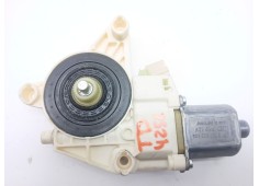Recambio de motor elevalunas trasero derecho para mercedes-benz clase c (w204) c 200 cdi (204.001) referencia OEM IAM A204820064 2