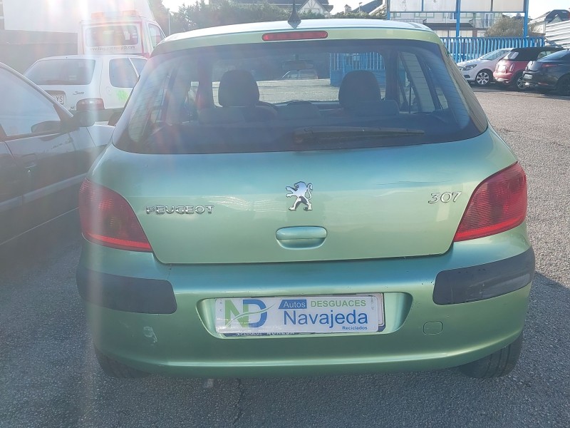 peugeot 307 (3a/c) del año 2000