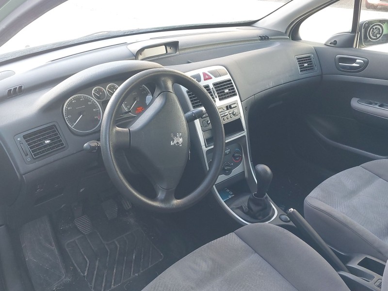 peugeot 307 (3a/c) del año 2000