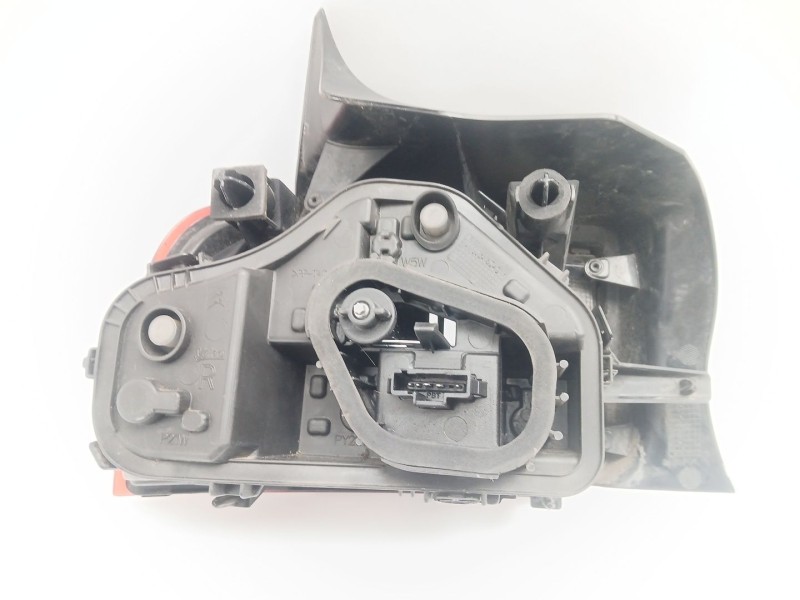 Recambio de piloto trasero derecho para citroën c4 cactus feel referencia OEM IAM 9800916080  