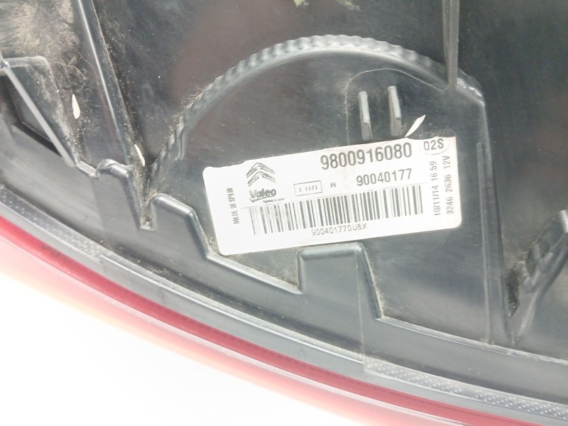 Recambio de piloto trasero derecho para citroën c4 cactus feel referencia OEM IAM 9800916080  