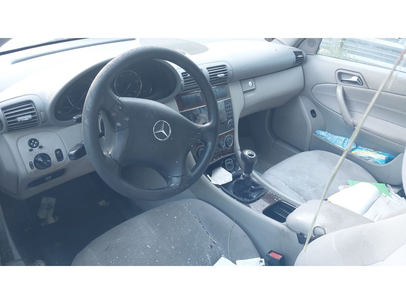mercedes-benz clase c (w203) del año 2006