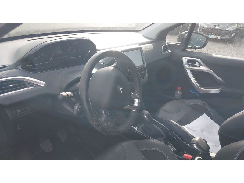 peugeot 2008 i (cu_) del año 2018