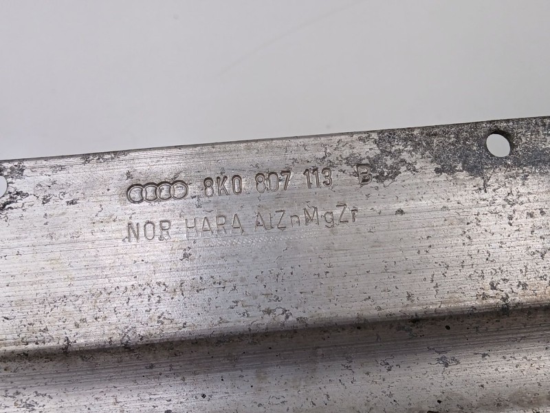 Recambio de refuerzo paragolpes delantero para audi a5 (8t3) 3.0 tdi quattro referencia OEM IAM 8K0807113B  