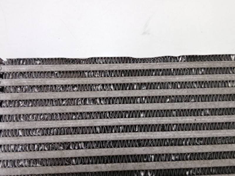 Recambio de intercooler para audi a5 (8t3) 3.0 tdi quattro referencia OEM IAM 8ML376746181  