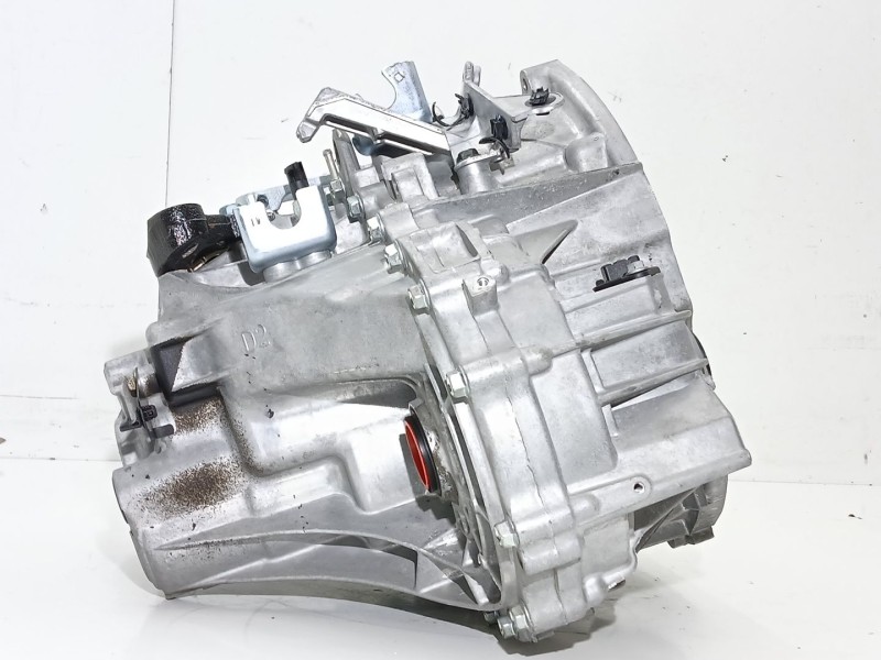 Recambio de caja cambios para nissan qashqai i (j10, nj10) 2.0 dci referencia OEM IAM 3UB0B  