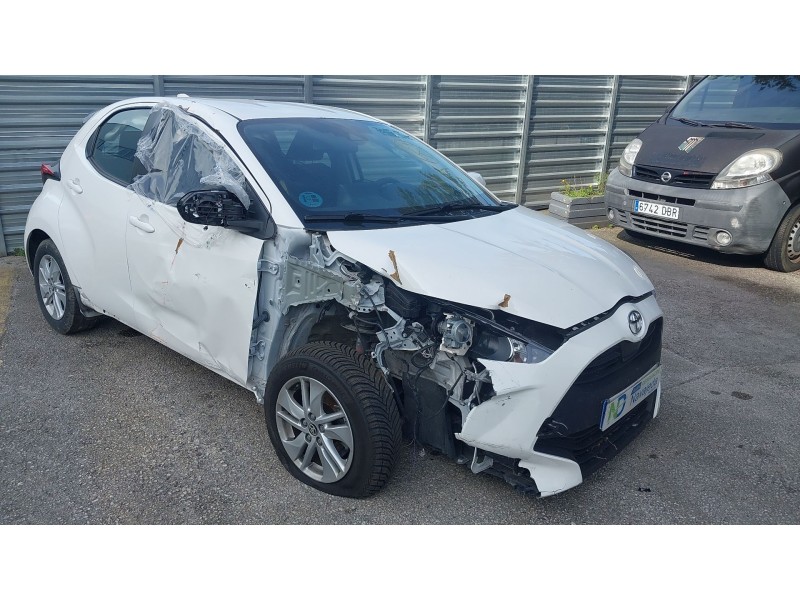 toyota yaris (_p21_, _pa1_, _ph1_) del año 2023