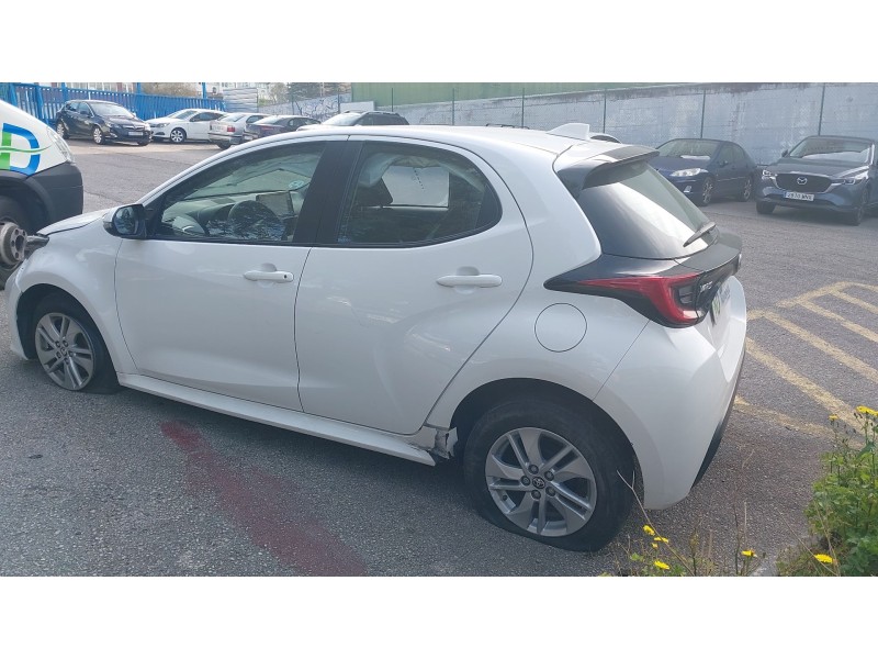 toyota yaris (_p21_, _pa1_, _ph1_) del año 2023