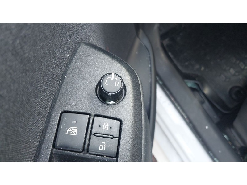 toyota yaris (_p21_, _pa1_, _ph1_) del año 2023